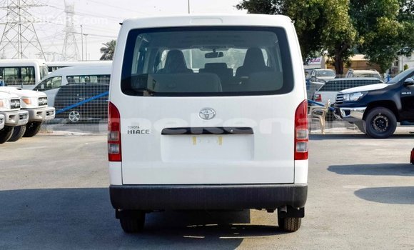 Buy Import Toyota Hiace White Car in Import - Dubai in Aragatsotn Buy Import Toyota Hiace White Car in Import - Dubai in Aragatsotn