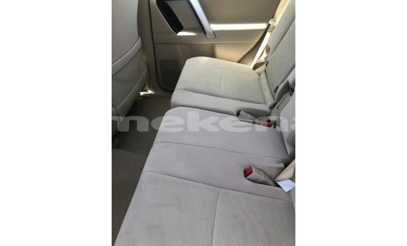 Buy Import Toyota Prado White Car in Import - Dubai in Aragatsotn Buy Import Toyota Prado White Car in Import - Dubai in Aragatsotn
