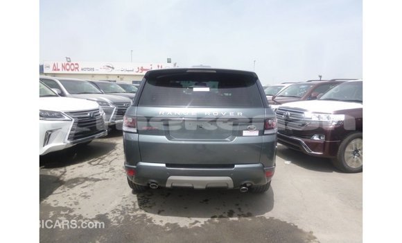 Buy Import Land Rover Range Rover Green Car in Import - Dubai in Aragatsotn Buy Import Land Rover Range Rover Green Car in Import - Dubai in Aragatsotn