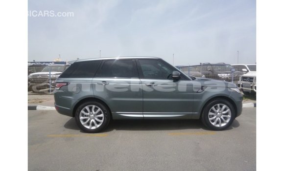 Buy Import Land Rover Range Rover Green Car in Import - Dubai in Aragatsotn Buy Import Land Rover Range Rover Green Car in Import - Dubai in Aragatsotn
