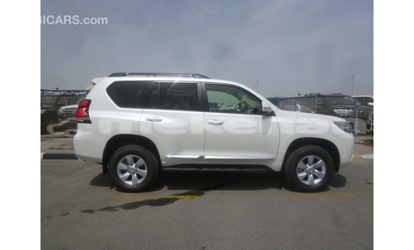 Buy Import Toyota Prado White Car in Import - Dubai in Aragatsotn Buy Import Toyota Prado White Car in Import - Dubai in Aragatsotn