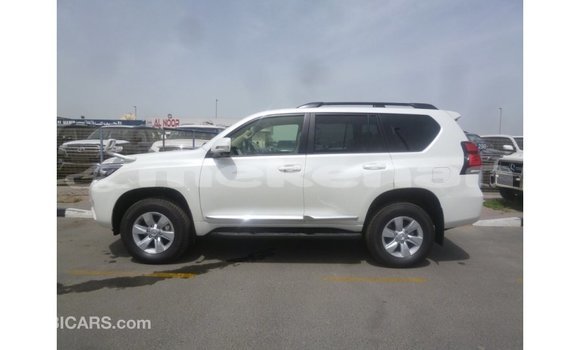 Buy Import Toyota Prado White Car in Import - Dubai in Aragatsotn Buy Import Toyota Prado White Car in Import - Dubai in Aragatsotn