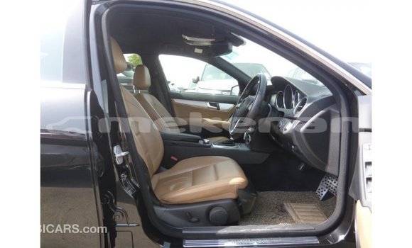 Buy Import Mercedes-Benz 190 Black Car in Import - Dubai in Aragatsotn Buy Import Mercedes-Benz 190 Black Car in Import - Dubai in Aragatsotn