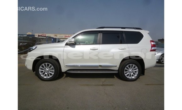 Buy Import Toyota Prado White Car in Import - Dubai in Aragatsotn Buy Import Toyota Prado White Car in Import - Dubai in Aragatsotn