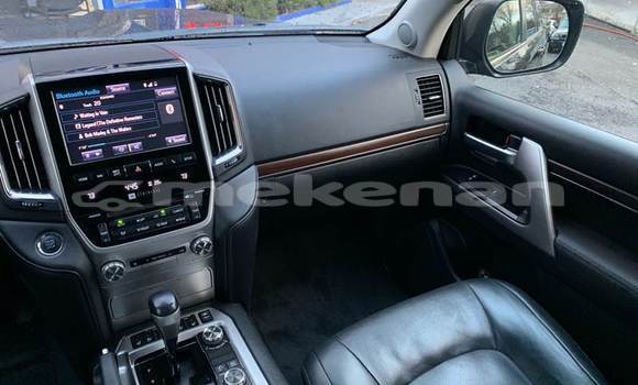 Buy Used Toyota Land Cruiser Black Car in Angeghakot in Syunik Buy Used Toyota Land Cruiser Black Car in Angeghakot in Syunik