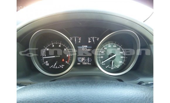 Buy Import Toyota Land Cruiser White Car in Import - Dubai in Aragatsotn Buy Import Toyota Land Cruiser White Car in Import - Dubai in Aragatsotn