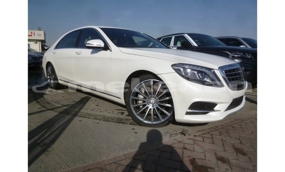 Buy Import Mercedes-Benz 190 White Car in Import - Dubai in Aragatsotn Buy Import Mercedes-Benz 190 White Car in Import - Dubai in Aragatsotn