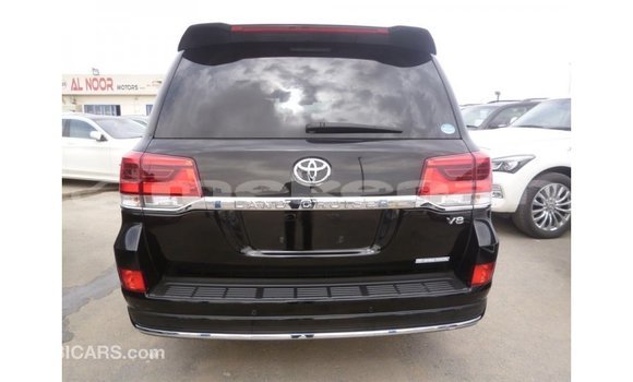 Buy Import Toyota Land Cruiser Black Car in Import - Dubai in Aragatsotn Buy Import Toyota Land Cruiser Black Car in Import - Dubai in Aragatsotn