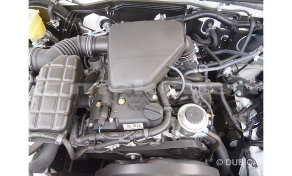 Buy Import Toyota Prado White Car in Import - Dubai in Aragatsotn Buy Import Toyota Prado White Car in Import - Dubai in Aragatsotn