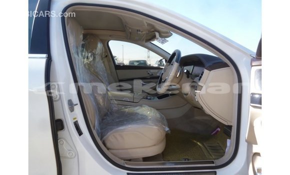 Buy Import Mercedes-Benz 190 White Car in Import - Dubai in Aragatsotn Buy Import Mercedes-Benz 190 White Car in Import - Dubai in Aragatsotn