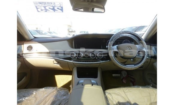 Buy Import Mercedes-Benz 190 White Car in Import - Dubai in Aragatsotn Buy Import Mercedes-Benz 190 White Car in Import - Dubai in Aragatsotn