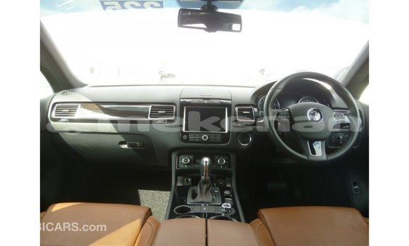 Buy Import Volkswagen Touareg Brown Car in Import - Dubai in Aragatsotn Buy Import Volkswagen Touareg Brown Car in Import - Dubai in Aragatsotn