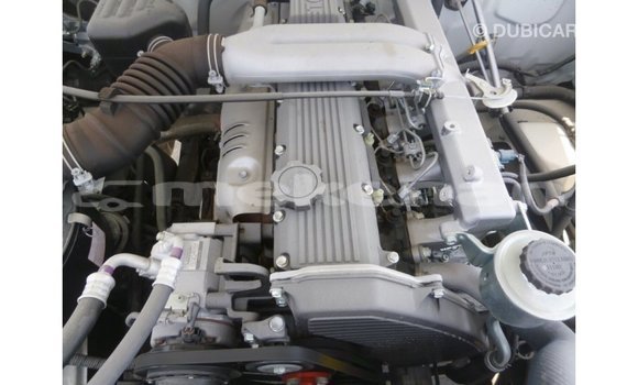 Buy Import Toyota Land Cruiser White Car in Import - Dubai in Aragatsotn Buy Import Toyota Land Cruiser White Car in Import - Dubai in Aragatsotn