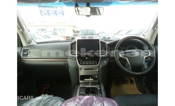 Buy Import Toyota Land Cruiser Black Car in Import - Dubai in Aragatsotn Buy Import Toyota Land Cruiser Black Car in Import - Dubai in Aragatsotn