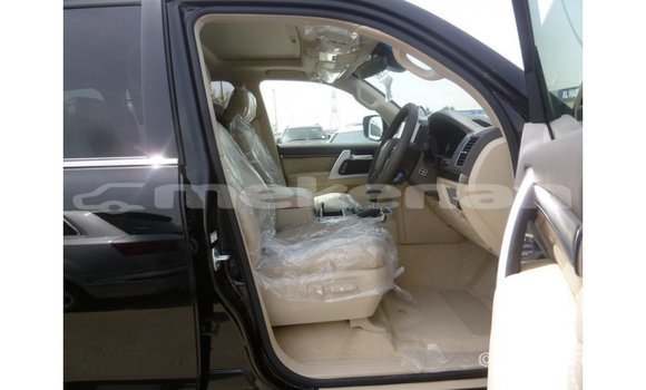 Buy Import Toyota Land Cruiser Black Car in Import - Dubai in Aragatsotn Buy Import Toyota Land Cruiser Black Car in Import - Dubai in Aragatsotn