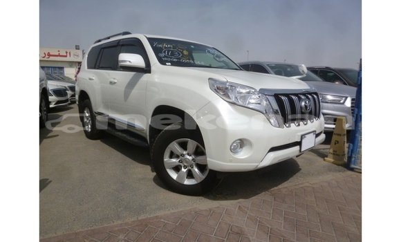 Buy Import Toyota Prado White Car in Import - Dubai in Aragatsotn Buy Import Toyota Prado White Car in Import - Dubai in Aragatsotn