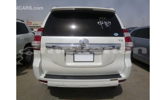 Buy Import Toyota Prado White Car in Import - Dubai in Aragatsotn Buy Import Toyota Prado White Car in Import - Dubai in Aragatsotn
