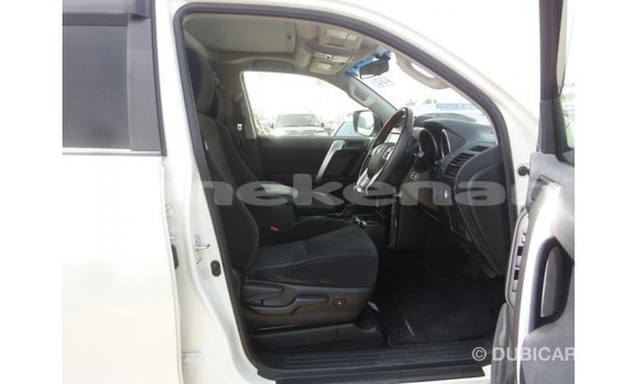 Buy Import Toyota Prado White Car in Import - Dubai in Aragatsotn Buy Import Toyota Prado White Car in Import - Dubai in Aragatsotn