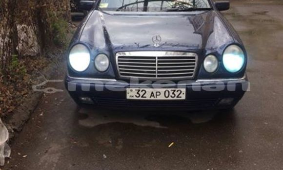 Buy Used Mercedes-Benz 230 Black Car in Yerevan in Yerevan