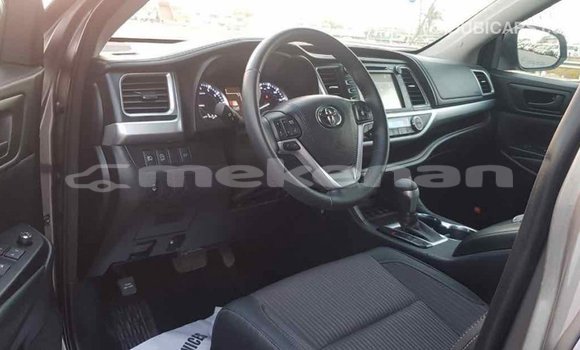 Buy Import Toyota Highlander Other Car in Import - Dubai in Aragatsotn Buy Import Toyota Highlander Other Car in Import - Dubai in Aragatsotn