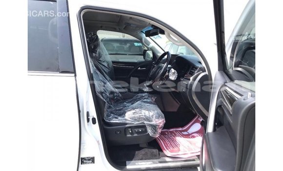 Buy Import Lexus LX White Car in Import - Dubai in Aragatsotn Buy Import Lexus LX White Car in Import - Dubai in Aragatsotn
