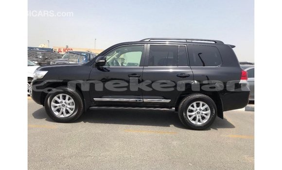 Buy Import Toyota Land Cruiser Black Car in Import - Dubai in Aragatsotn Buy Import Toyota Land Cruiser Black Car in Import - Dubai in Aragatsotn