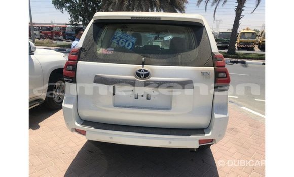 Buy Import Toyota Prado White Car in Import - Dubai in Aragatsotn Buy Import Toyota Prado White Car in Import - Dubai in Aragatsotn