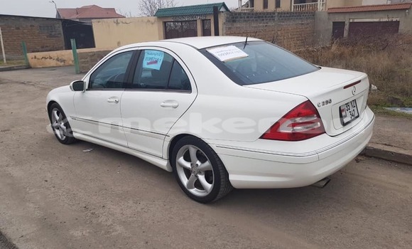 Buy Used Mercedes-Benz C-klasse White Car in Yerevan in Yerevan Buy Used Mercedes-Benz C-klasse White Car in Yerevan in Yerevan