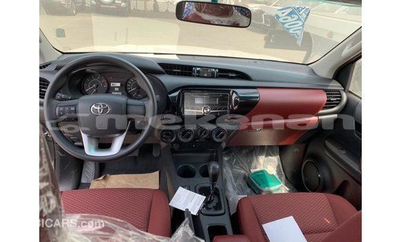 Buy Import Toyota Hilux Other Car in Import - Dubai in Aragatsotn Buy Import Toyota Hilux Other Car in Import - Dubai in Aragatsotn