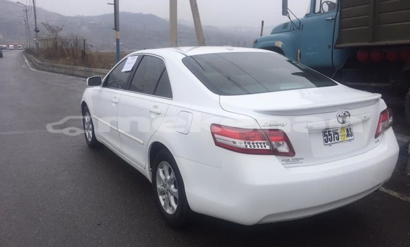 Buy Used Toyota Camry White Car in Yerevan in Yerevan Buy Used Toyota Camry White Car in Yerevan in Yerevan