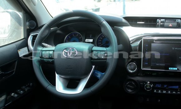 Buy Import Toyota Hilux Black Car in Import - Dubai in Aragatsotn Buy Import Toyota Hilux Black Car in Import - Dubai in Aragatsotn