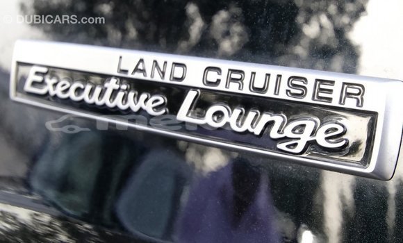 Buy Import Toyota Land Cruiser Black Car in Import - Dubai in Aragatsotn Buy Import Toyota Land Cruiser Black Car in Import - Dubai in Aragatsotn