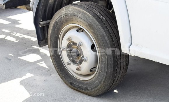 Buy Import Mercedes-Benz 190 White Car in Import - Dubai in Aragatsotn Buy Import Mercedes-Benz 190 White Car in Import - Dubai in Aragatsotn