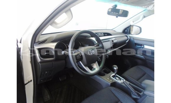 Buy Import Toyota Hilux White Car in Import - Dubai in Aragatsotn Buy Import Toyota Hilux White Car in Import - Dubai in Aragatsotn