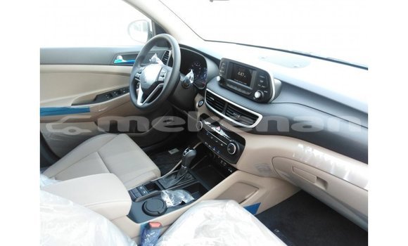 Buy Import Hyundai Tucson White Car in Import - Dubai in Aragatsotn Buy Import Hyundai Tucson White Car in Import - Dubai in Aragatsotn