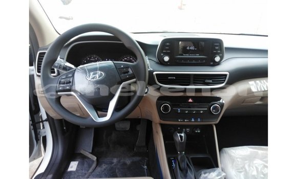 Buy Import Hyundai Tucson White Car in Import - Dubai in Aragatsotn Buy Import Hyundai Tucson White Car in Import - Dubai in Aragatsotn