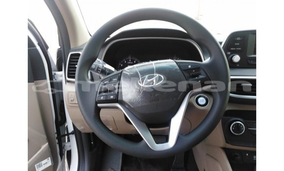 Buy Import Hyundai Tucson White Car in Import - Dubai in Aragatsotn Buy Import Hyundai Tucson White Car in Import - Dubai in Aragatsotn